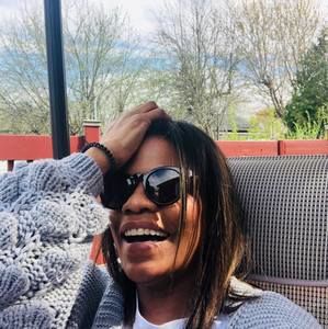 Meet your Posher, Consuelo